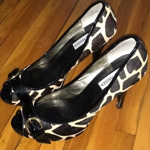 Black and Tan Steve Madden